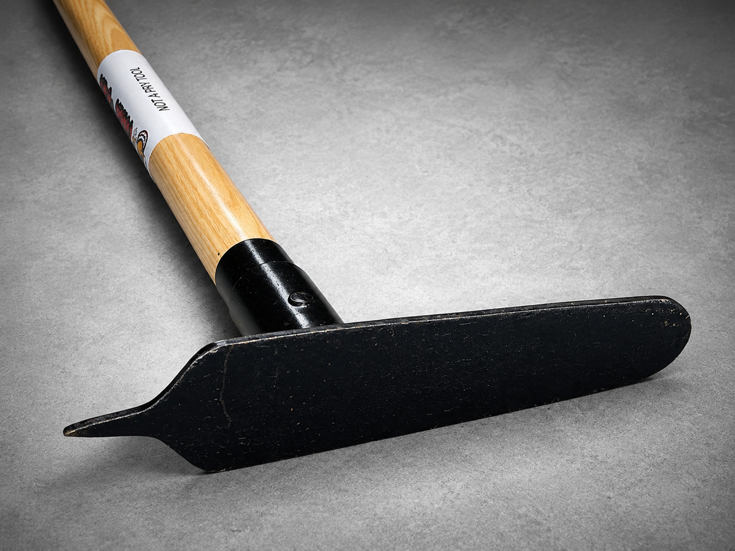 Trak-Pik™ — heavy equipment undercarriage cleaning tool